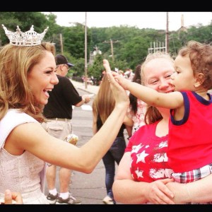 Miss Connecticut Colleen Ward with family